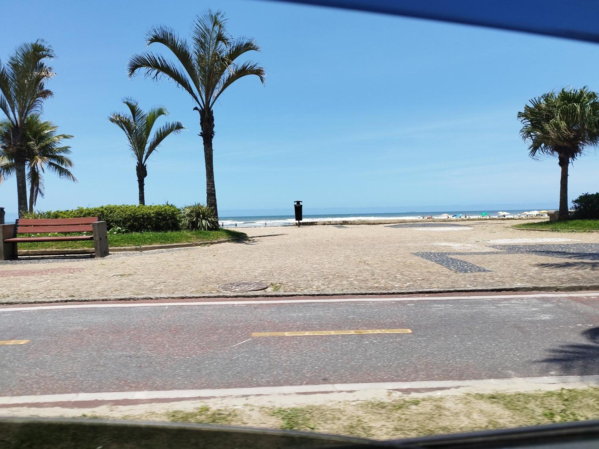Novo E Aconchegante, Perto Da Apartamento Praia Grande (Santos)